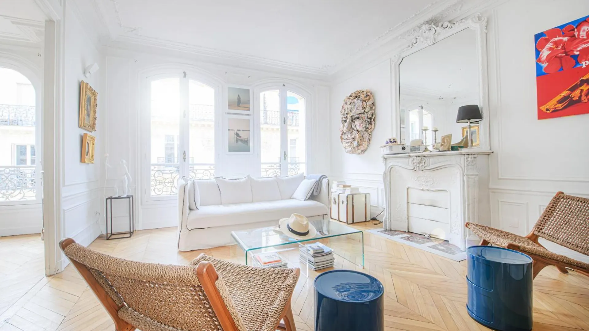 Appartement D\'Une Chambre Pres De Montmartre contacts